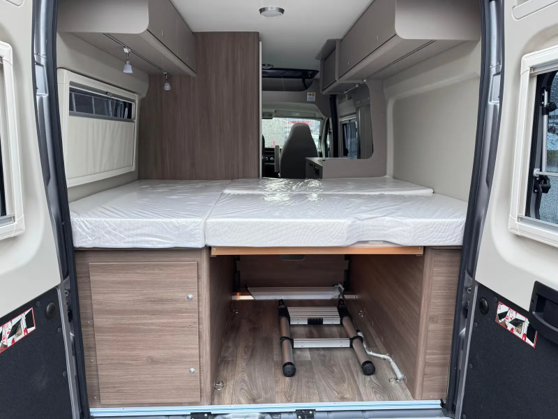 Carado Camper Van 600