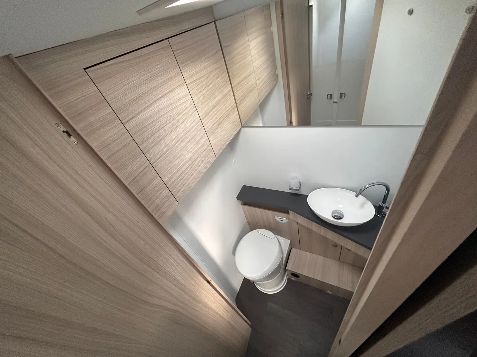 Adria Sun Living Série S S 75SC