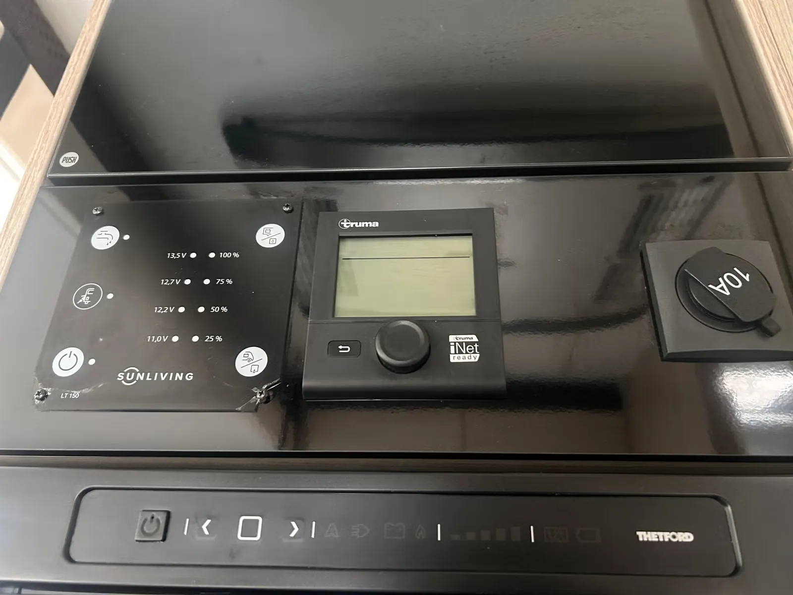 Adria Sun Living Série S S 75SC