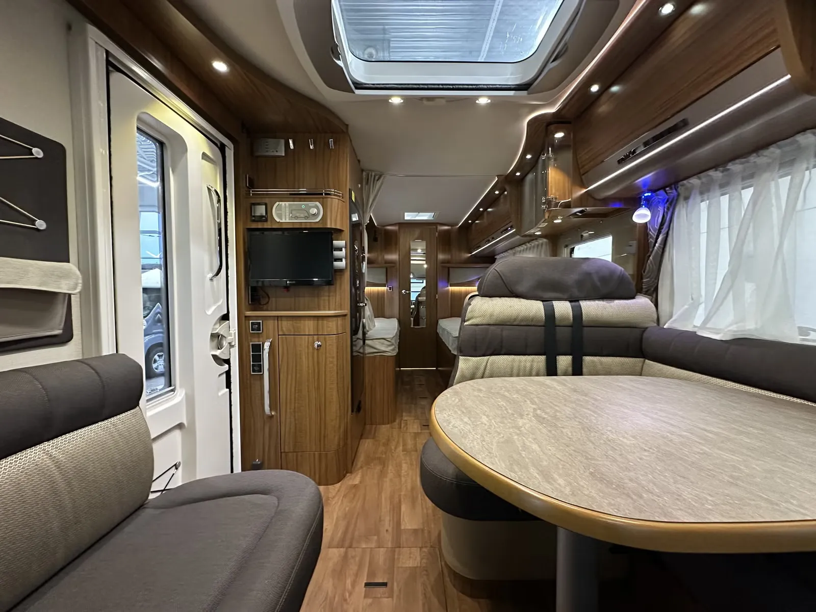 Hymer B 668 PremiumLine kaufen – Kroken Bobil AS