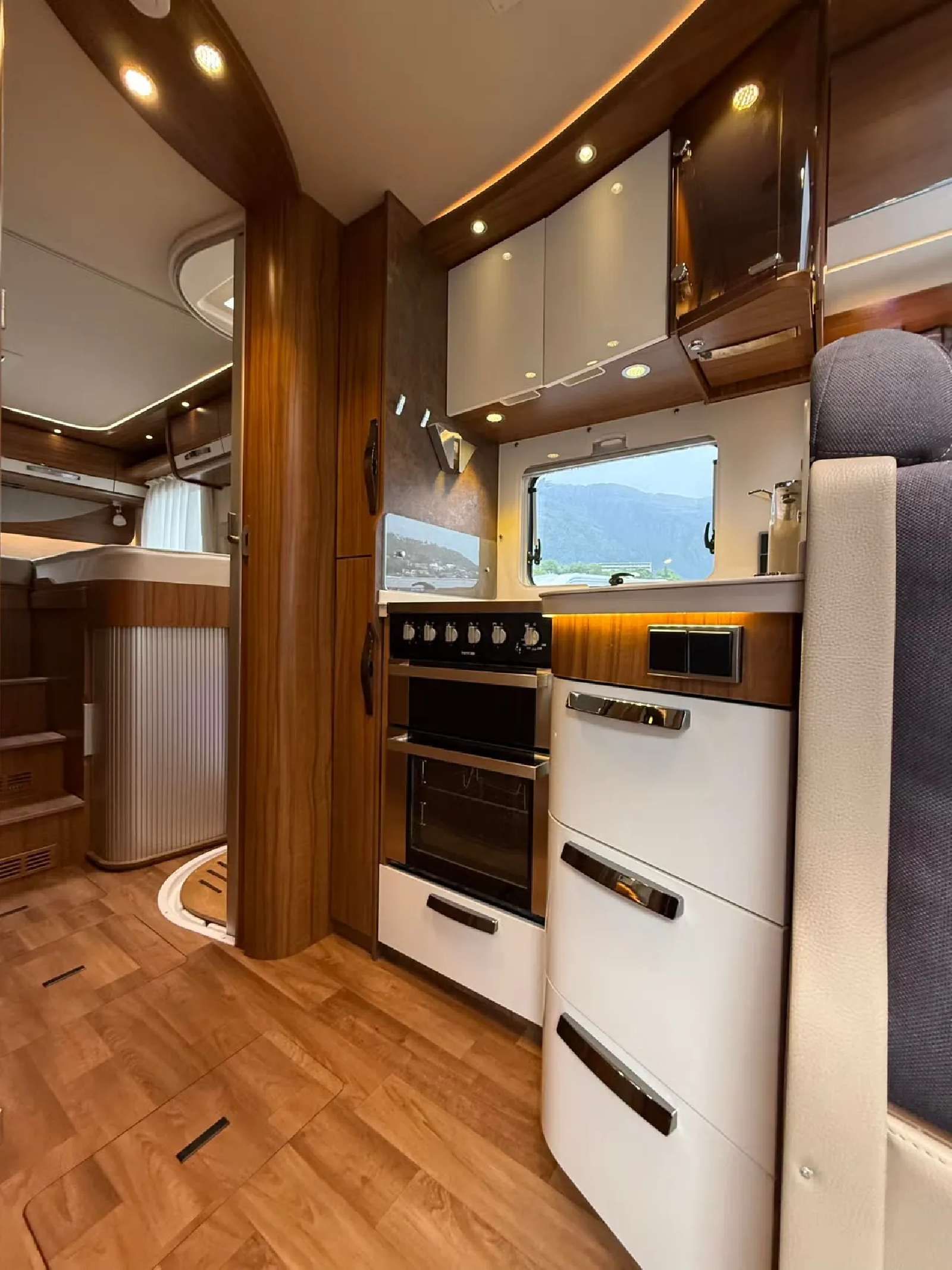 Hymer B 704 Premium Line