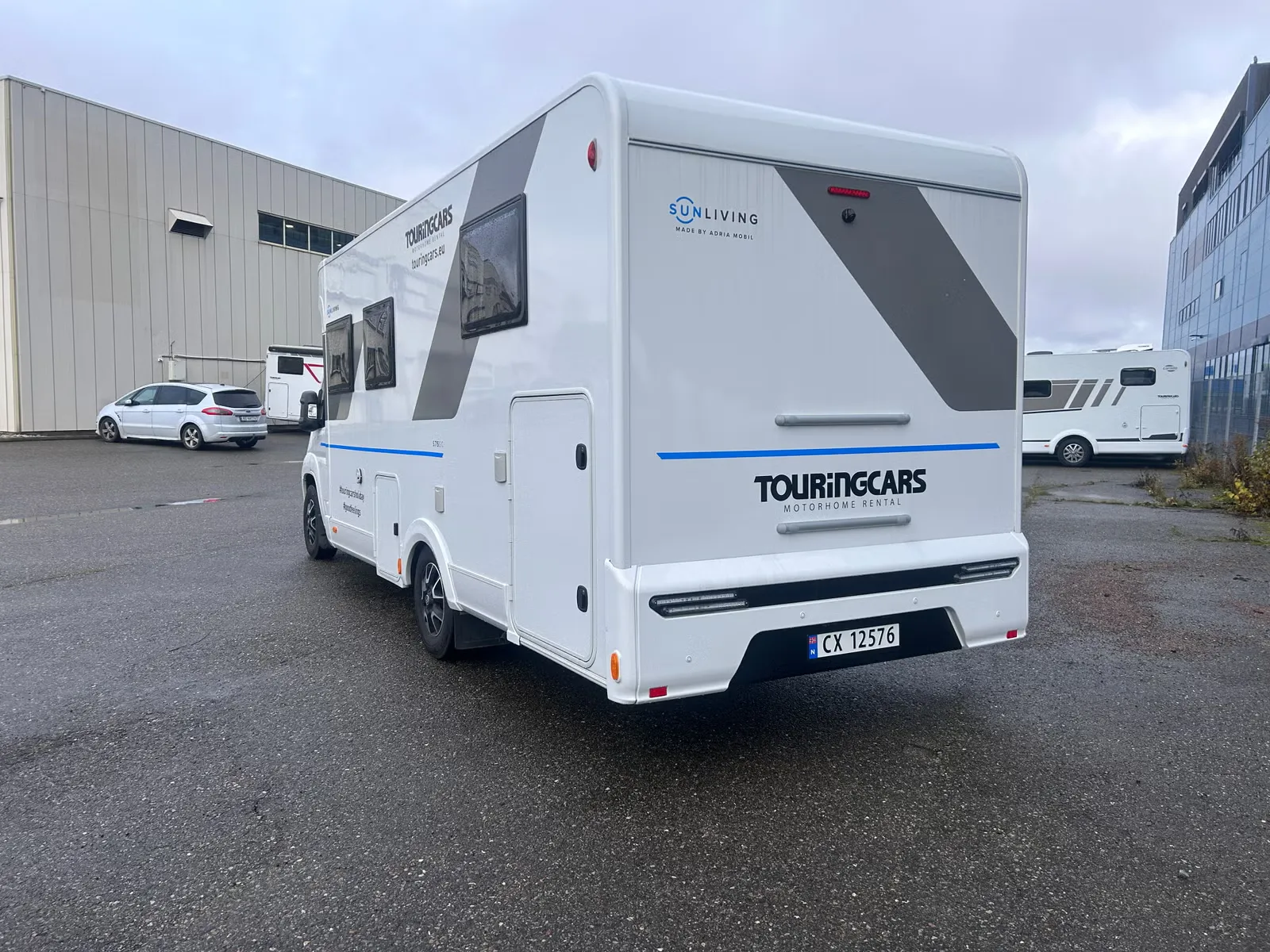 Adria Sun Living Série S S 75SC