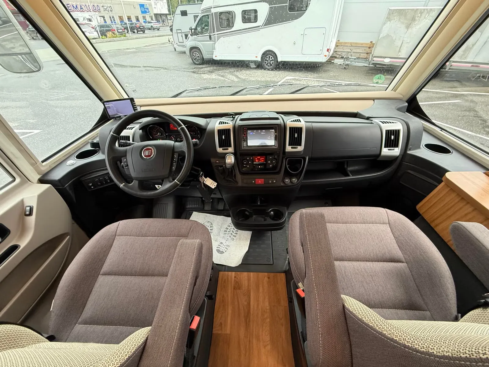 Hymer B 704 Premium Line