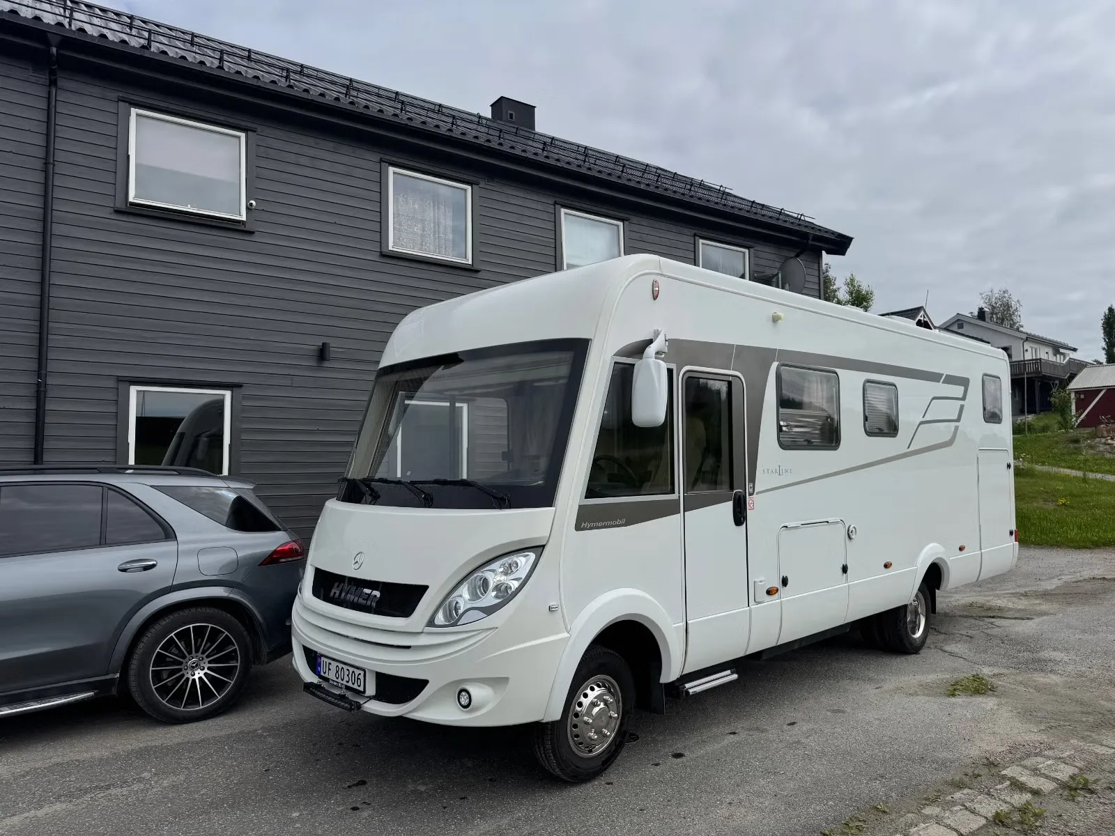 Hymer B 680 STARLINE V6 MB kaufen – Kroken Bobil AS