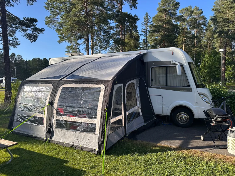 Hymer B 680 STARLINE V6 MB kaufen – Kroken Bobil AS