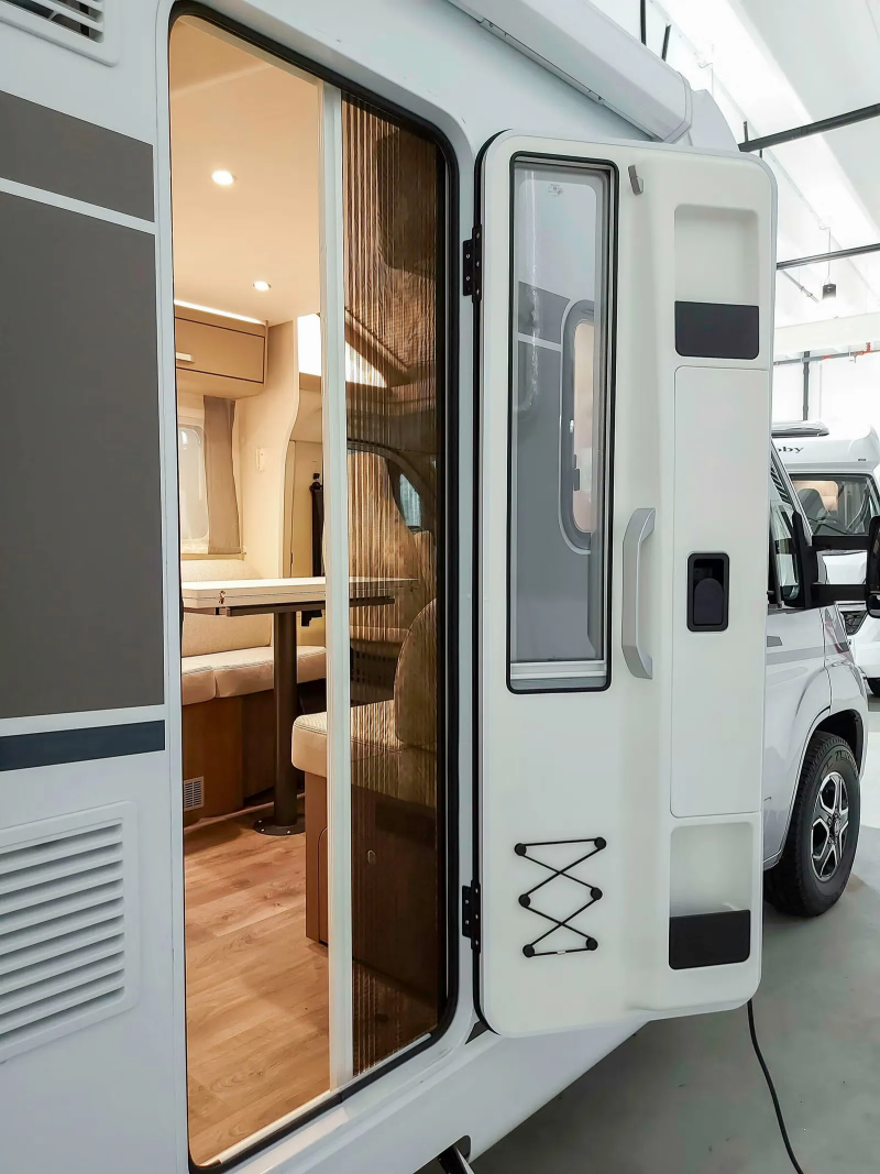 Carado T 459 Edition 15