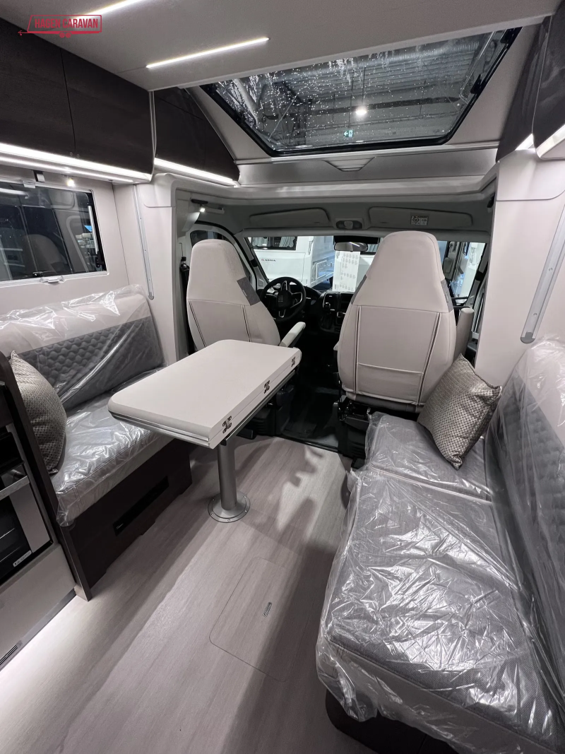 Adria MATRIX SUPREME 670 DL