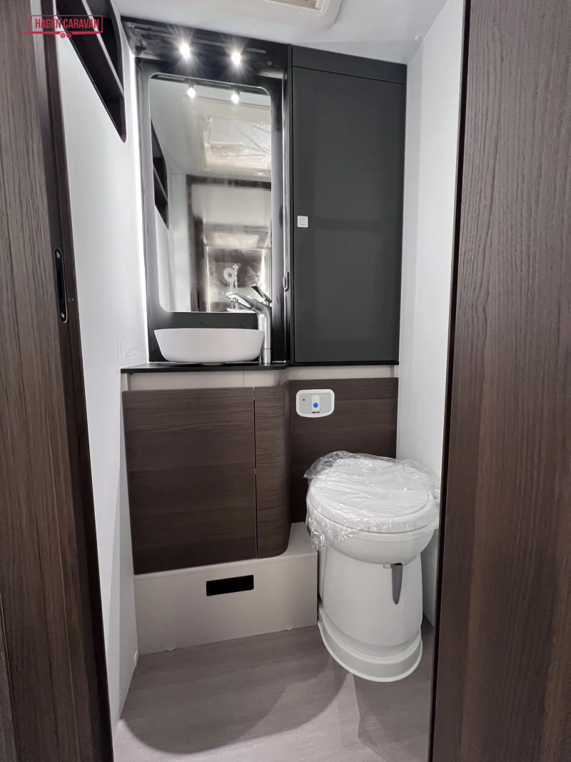 Adria MATRIX SUPREME 670 DL