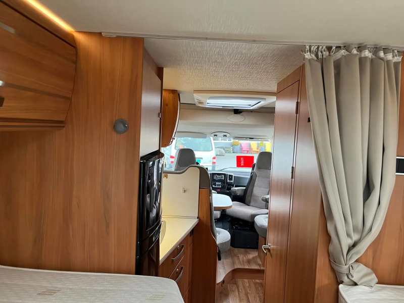 Hymer Exsis 688