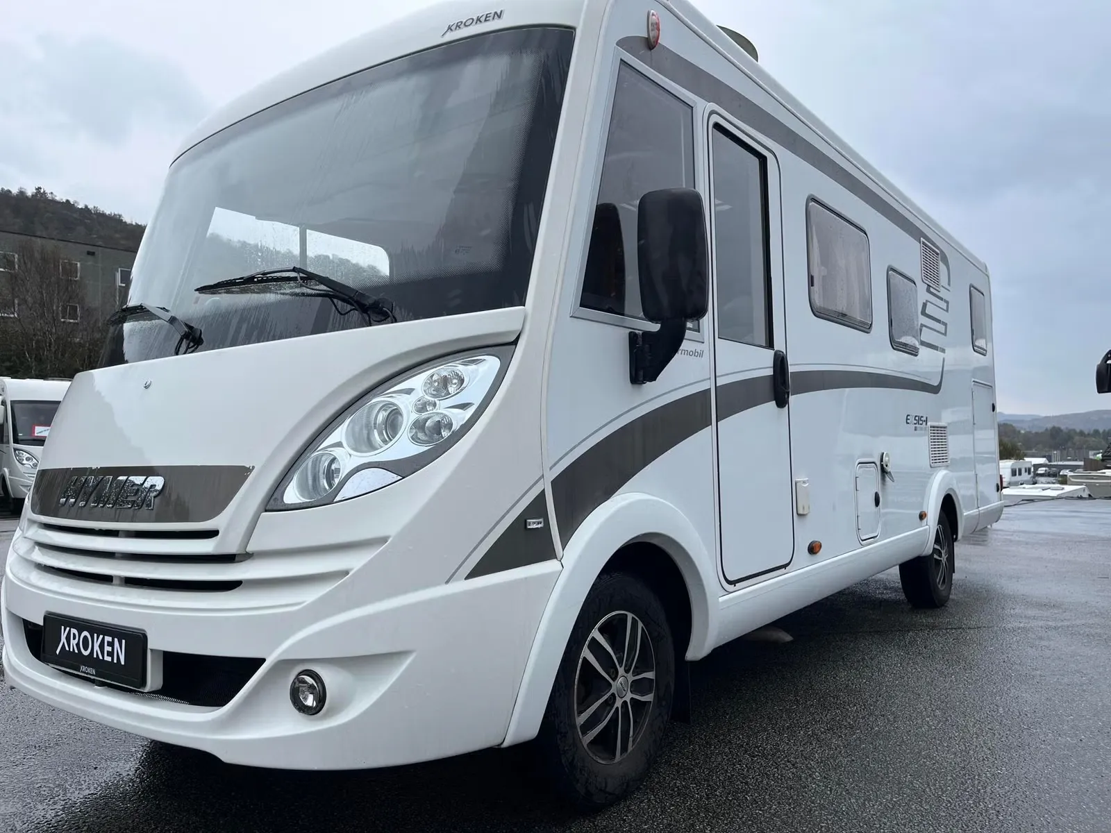 Hymer Exsis 688