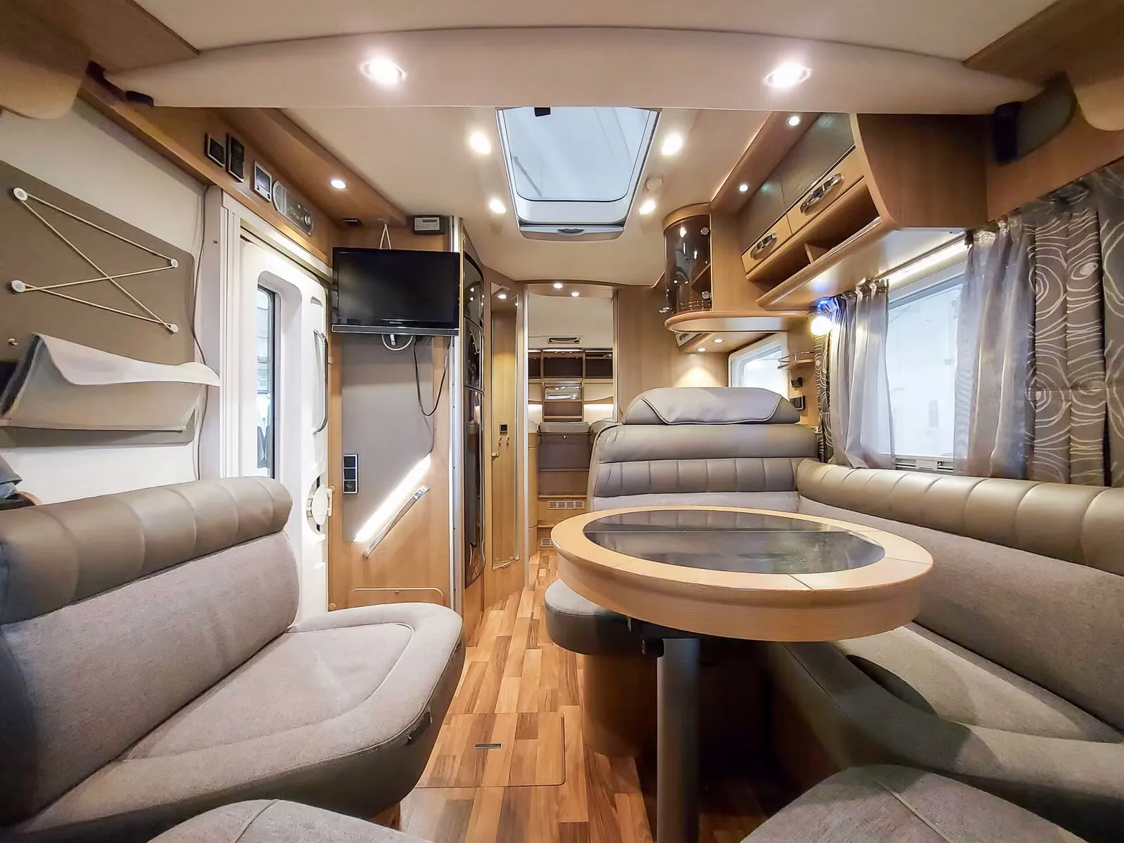 Hymer B 678 Norway Line kaufen – Kroken Bobil AS